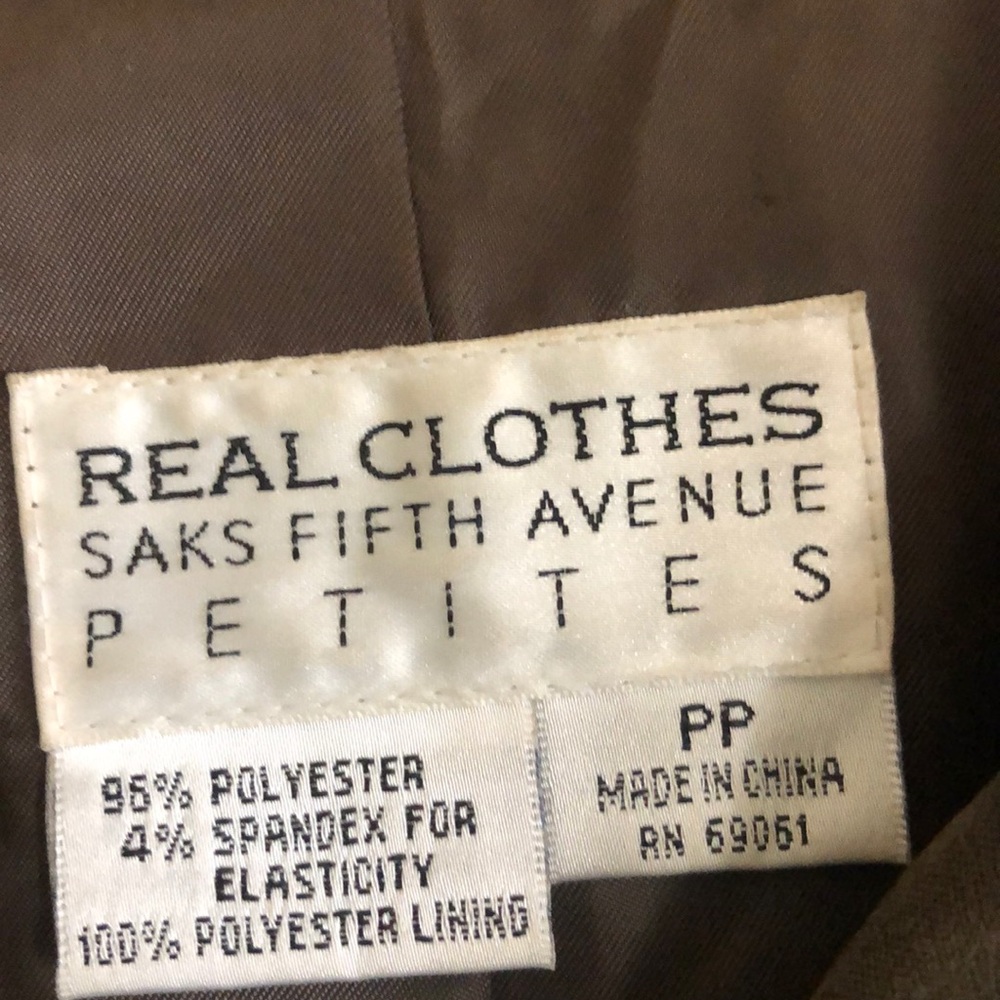 Saks Fifth Avenue coat - Picture 8 of 8